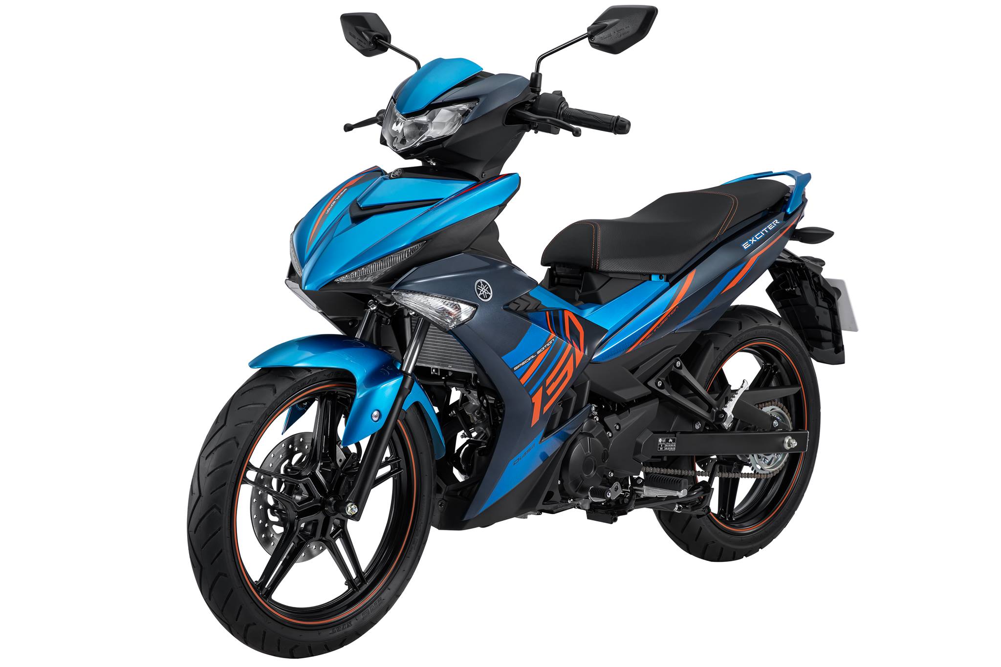 Yamaha Exciter 150 phiên bản mới diện kiến khách Việt, gây bùng nổ với